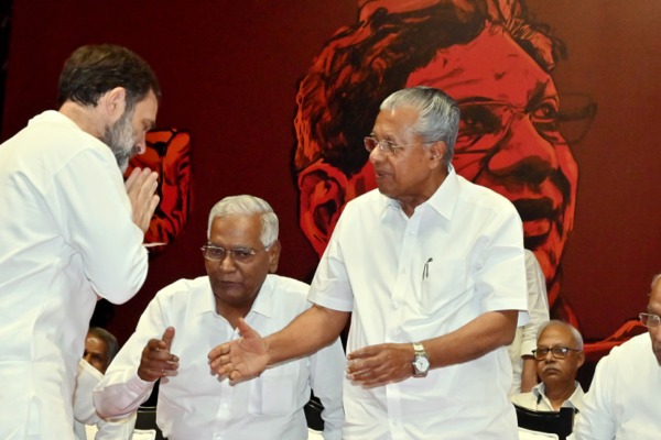 Rahul Gandhi, Pinarayi Vijayan
