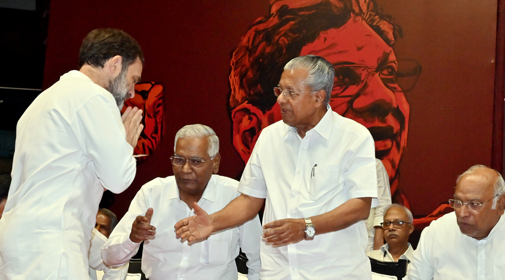Rahul Gandhi, Pinarayi Vijayan